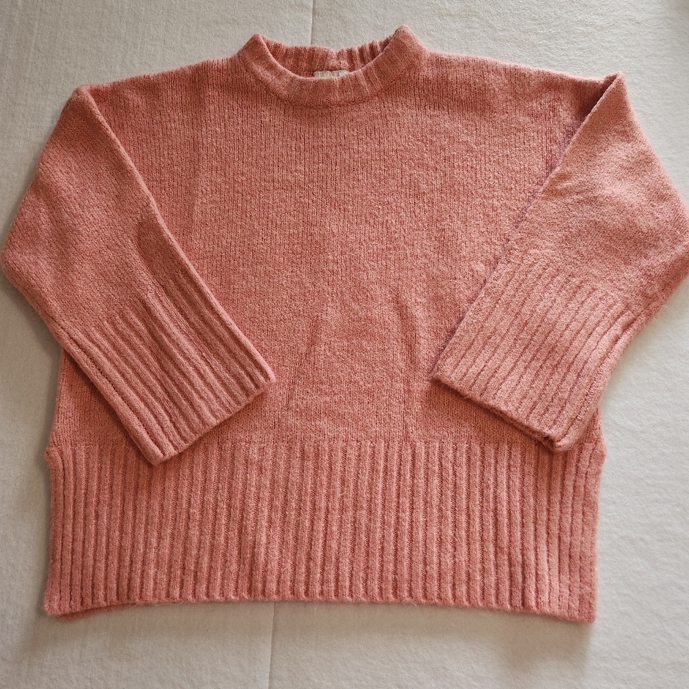 Topshop Blush Crew Neck Sweater Size Medium